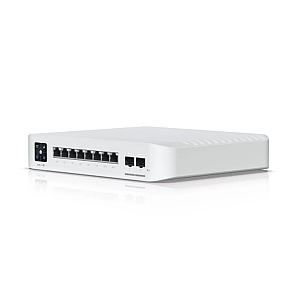 Switch Ubiquiti UniFi Pro 8 PoE USW-PRO-8-POE-120W, 8x Gigabit, 2x SFP+ 10G, Layer 3, PoE++ 120W
