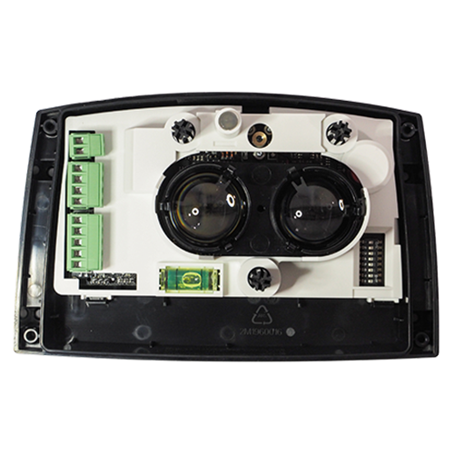 TELETEK SensoIRIS-BM60 – Detector liniar optic de fum adresabil IP65, 60m, certificat EN54-12/17 - TELETEK SensoIRIS-BM60 Detector liniar optic de fum adresabil IP65, 60m, certificat EN54-12/17 - TELETEK SensoIRIS-BM60 – TELETEK SensoIRIS-BM60