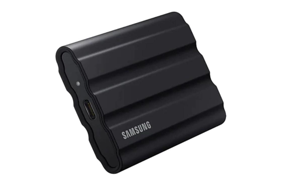 SSD extern Samsung T7 Shield, 2TB, USB 3.2 Gen 2, citire 1050MB/s, IP65, negru - MU-PE2T0S/EU – SAMSUNG MU-PE2T0S/EU