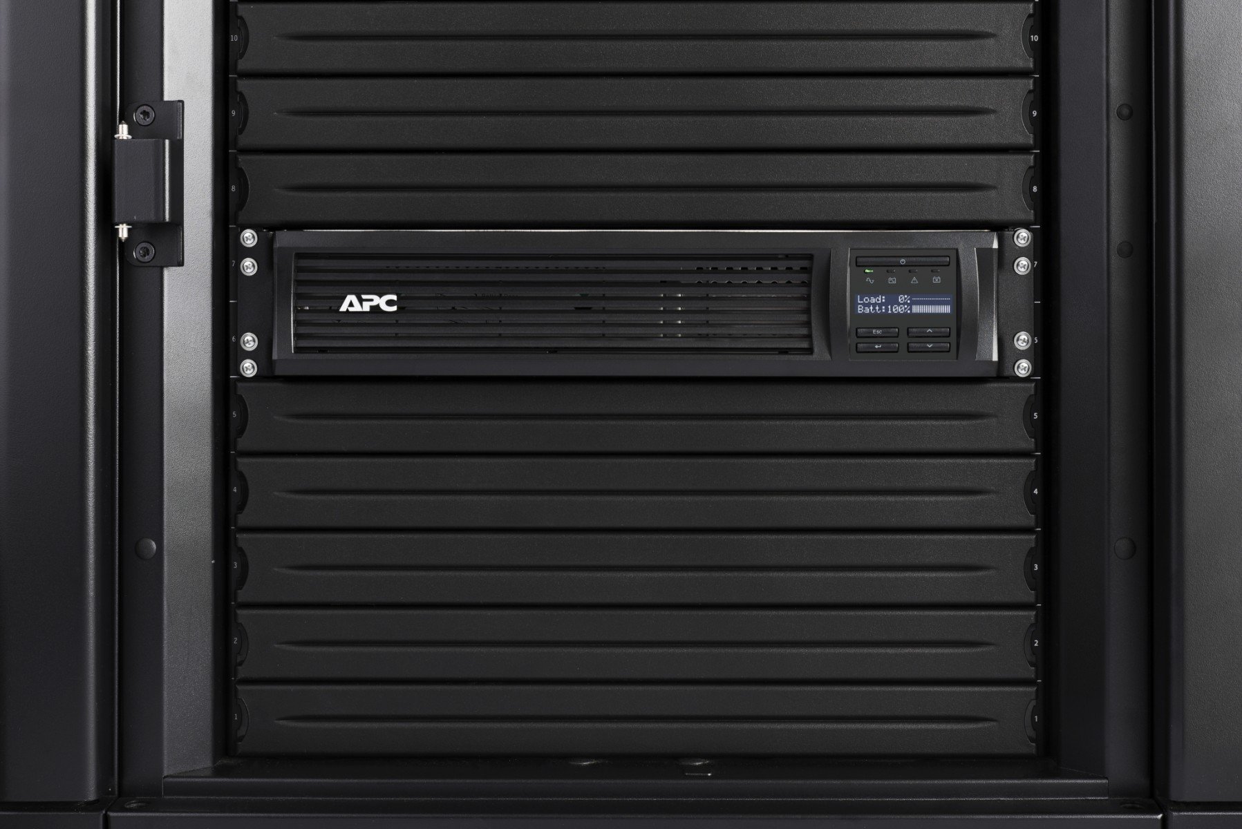 SMT2200RMI2UC | APC | APC Smart-UPS 2200VA LCD RM 2U 230V with SmartConnect Line-Interactive 2,2 kVA 1980 W 9 ieșire(i) AC APC Smart-UPS 2200VA LCD RM 2U 230V with SmartConnect Line-Interactive 2,2 kVA 1980 W 9 ieșire(i) AC