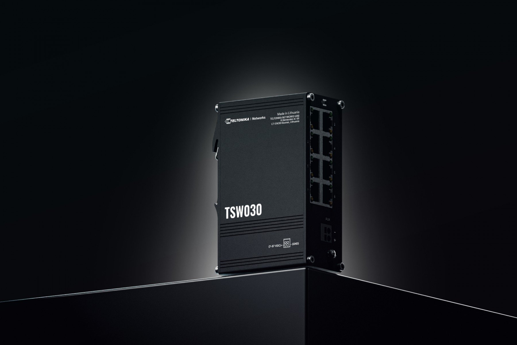 TSW030000000 | Teltonika | Teltonika NETWORKS TSW030 8-Port Ethernet Switch Fara management Fast Ethernet (10/100) Negru Teltonika NETWORKS TSW030 8-Port Ethernet Switch Fara management Fast Ethernet (10/100) Negru