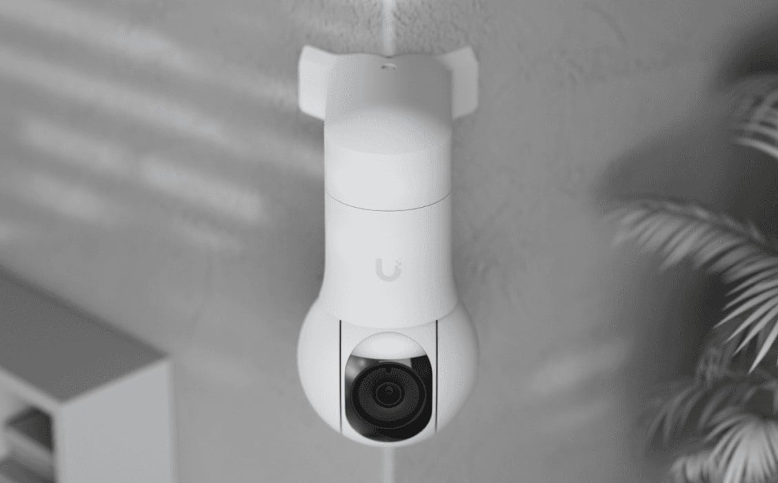 Ubiquiti UACC-G5-PTZ-CM – Suport de montaj pe colț pentru camera UniFi Protect G5 PTZ, aluminiu – Ubiquiti UACC-G5-PTZ-CM