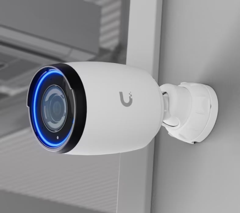 Ubiquiti UVC-AI-Pro-White – Ubiquiti UVC-AI-Pro-White – Cameră 4K profesională UniFi Protect AI Pro cu zoom optic și funcții AI, Alb Ubiquiti UVC-AI-Pro-White – Cameră 4K profesională UniFi Protect AI Pro cu zoom optic și funcții AI, Alb – Ubiquiti UVC-AI-Pro-White