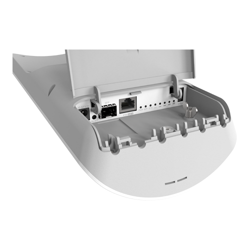 mANTBox 52 15s, antene 12dBi 2.4GHz, 15dBi 5GHz, 802.11a/n/ac 5GHz, 802.11b/g/n 2.4Ghz, 1 x Gigabit, 1 x SFP, PoE - MikroTik RBD22UGS-5HPacD2HnD-15S